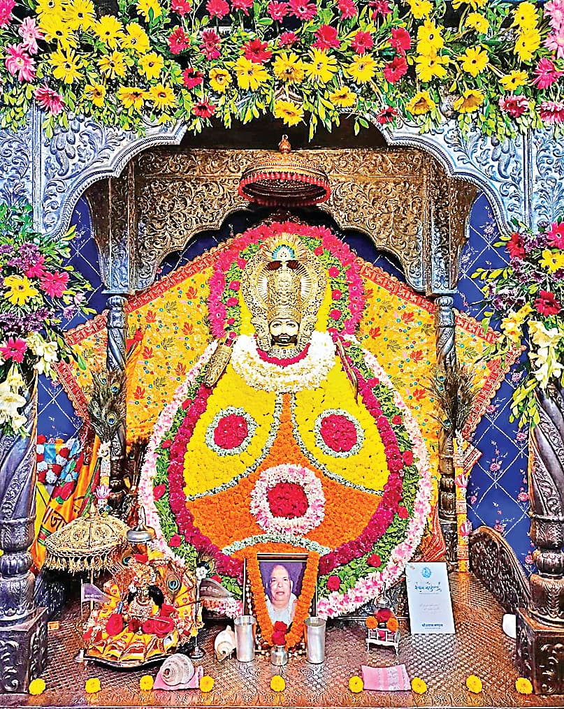 Ranchi News : हरमू रोड श्याम मंदिर में जया एकादशी मनी