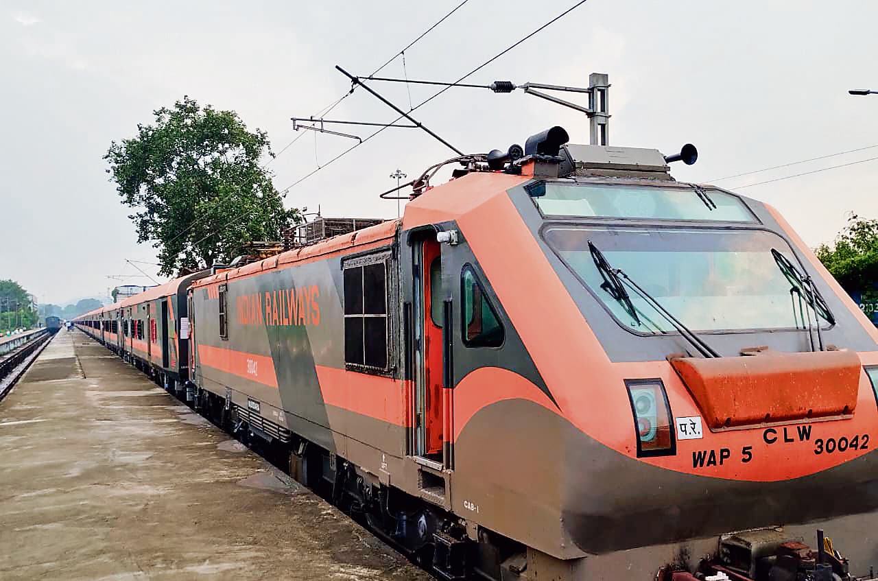 Gaya News : 130 तक की स्पीड से चलेगी गया-नयी दिल्ली अमृत भारत एक्सप्रेस