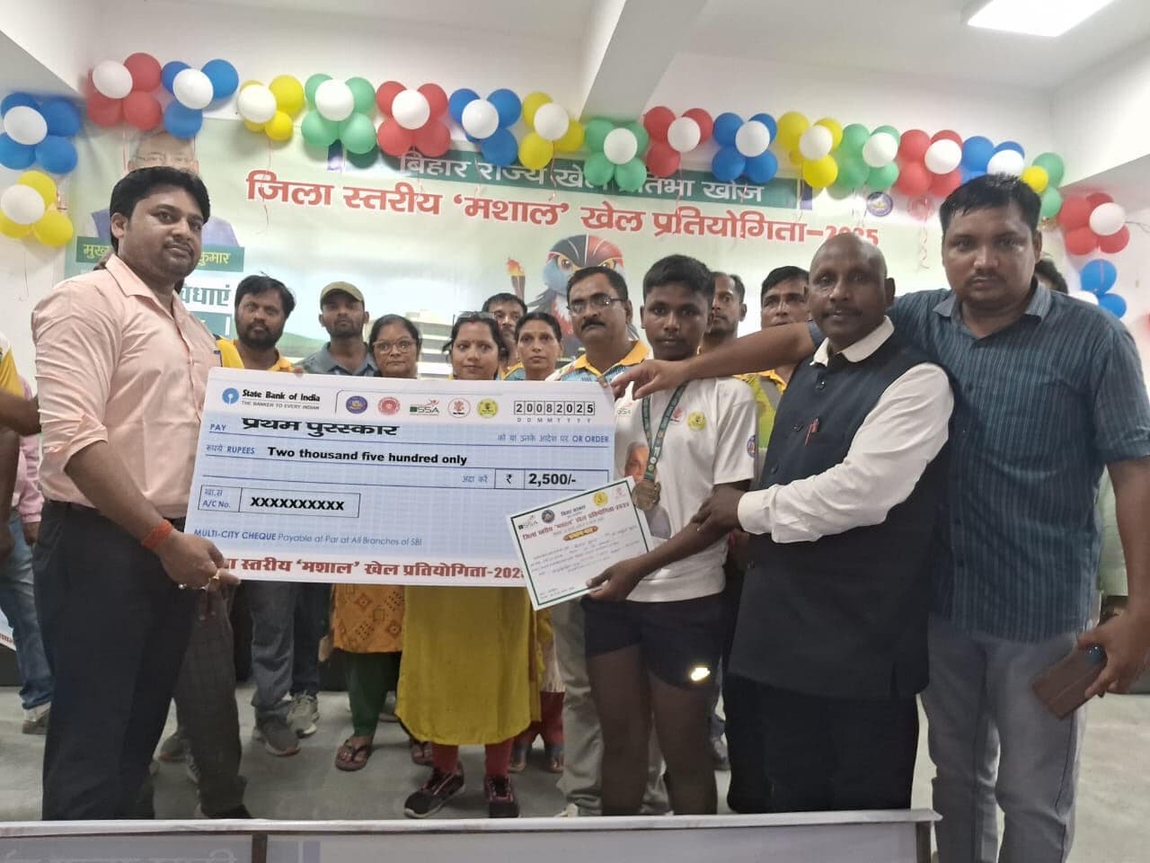 साइकिल रेस प्रतियोगिता में केशव ने प्राप्त किया प्रथम स्थान