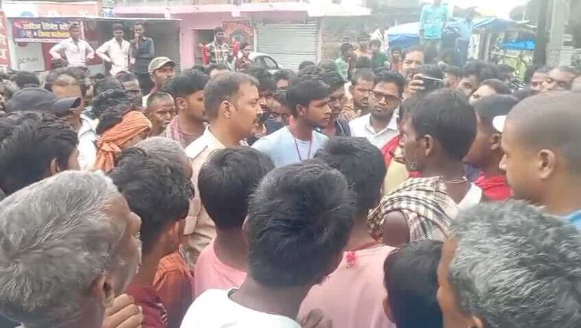 बस की ठोकर से घायल बाइक सवार की पटना में मौत, जाम