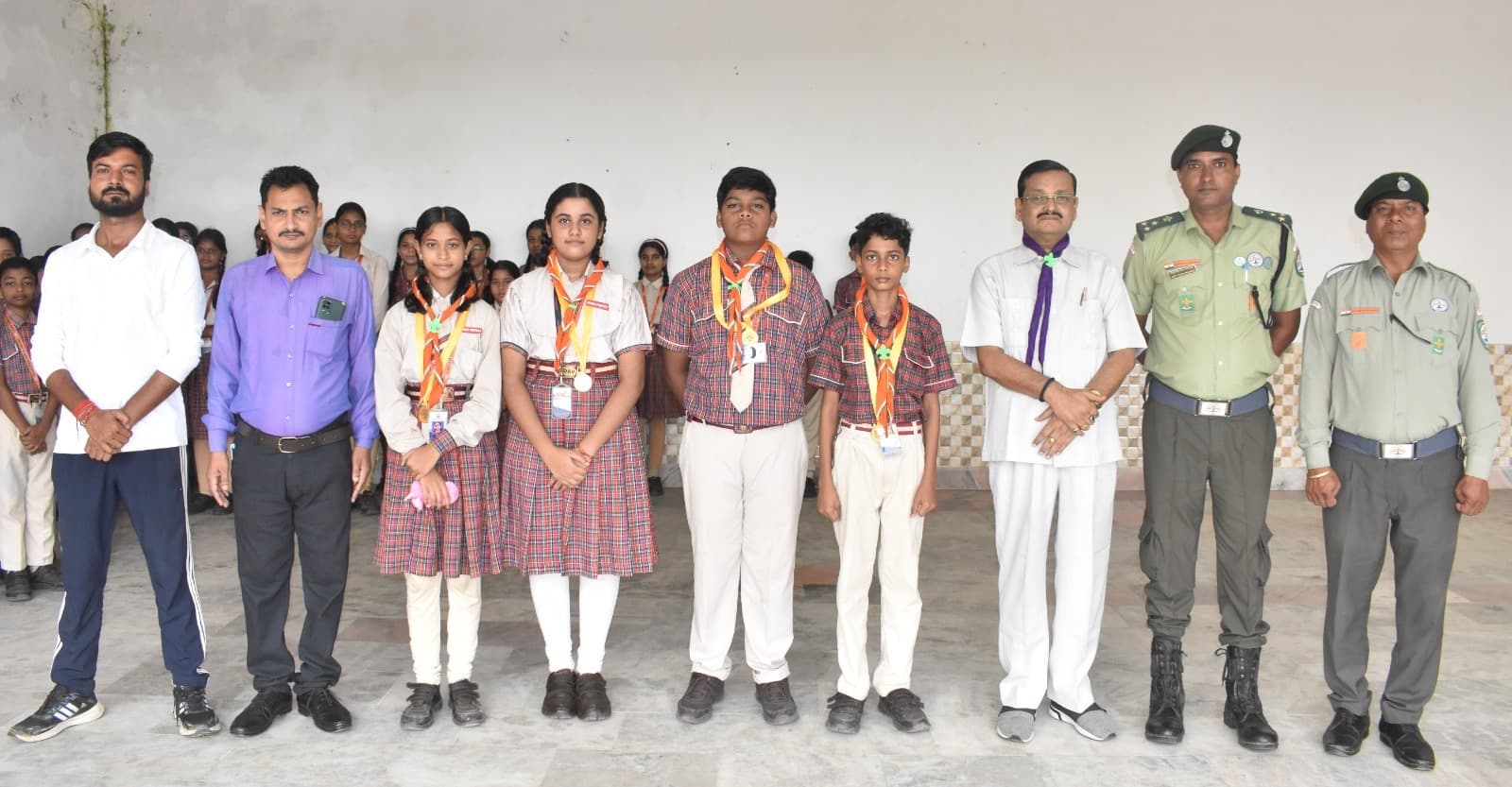 खेल दिवस पर डीएवी में मेजर ध्यानचंद किये गये याद खेल दिवस पर डीएवी में मेजर ध्यानचंद किये गये याद