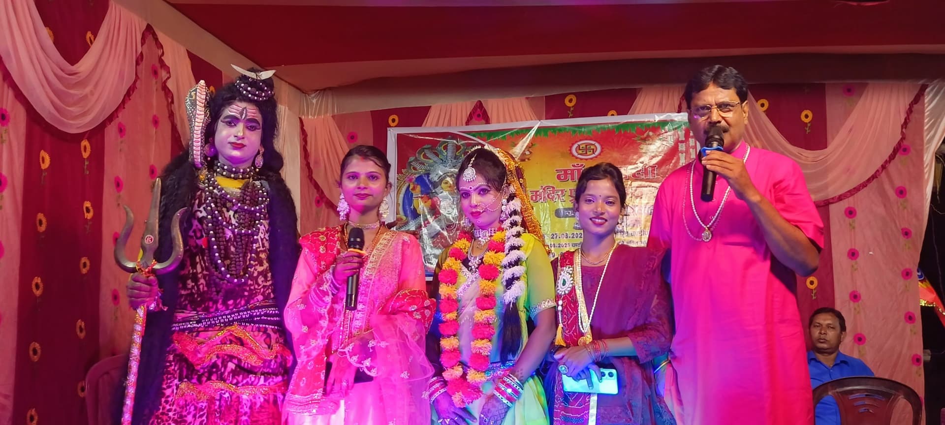 मनसा देवी झोली भर दो मेरी मुरादें पूरी कर दो…भजन पर झूमे श्रोता