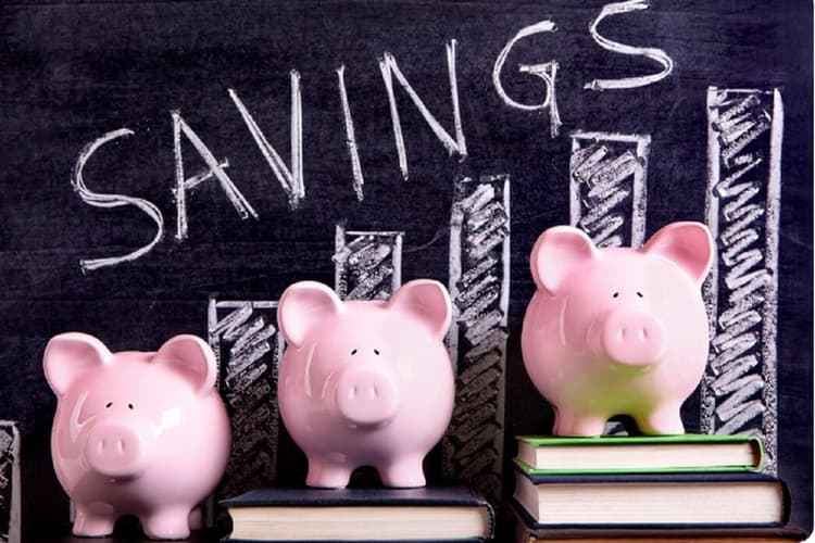 स्मॉल सेविंग्स करने वालों को लगा जोर का झटका, सरकार ने फिर नहीं बढ़ाई इंट्रेस्ट रेट