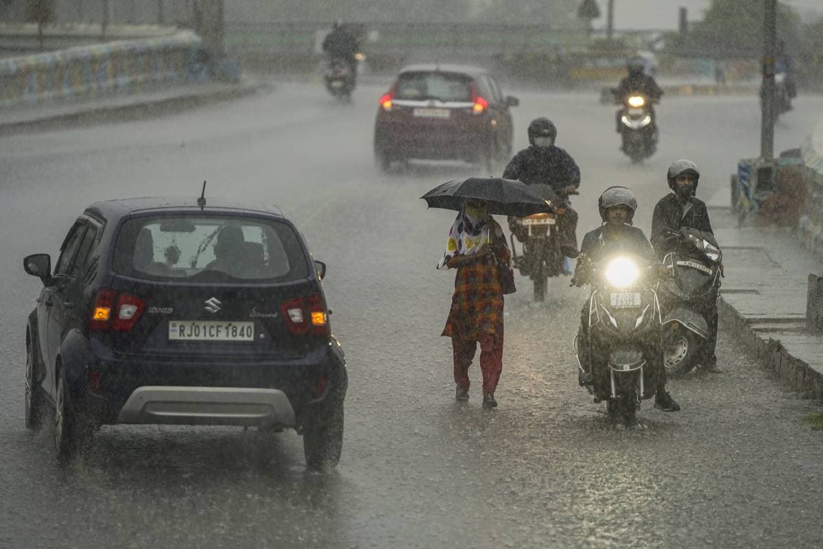 Aaj ka Mausam : 8 से 13 सितंबर तक इन राज्यों में होगी भारी से बहुत भारी बारिश, अलर्ट जारी