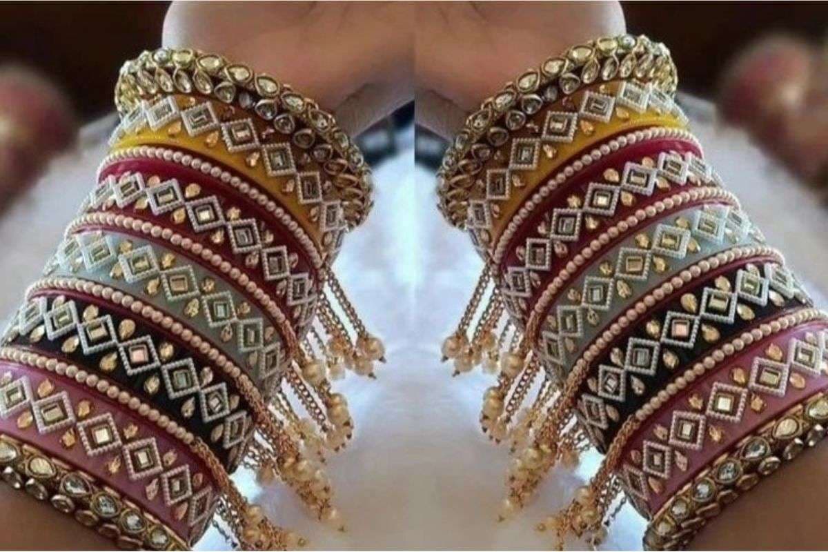 Bangles Design: खूबसूरत हाथों के लिए ट्रेंडी और फैशनेबल चूड़ियां Bangles Design: खूबसूरत हाथों के लिए ट्रेंडी और फैशनेबल चूड़ियां
