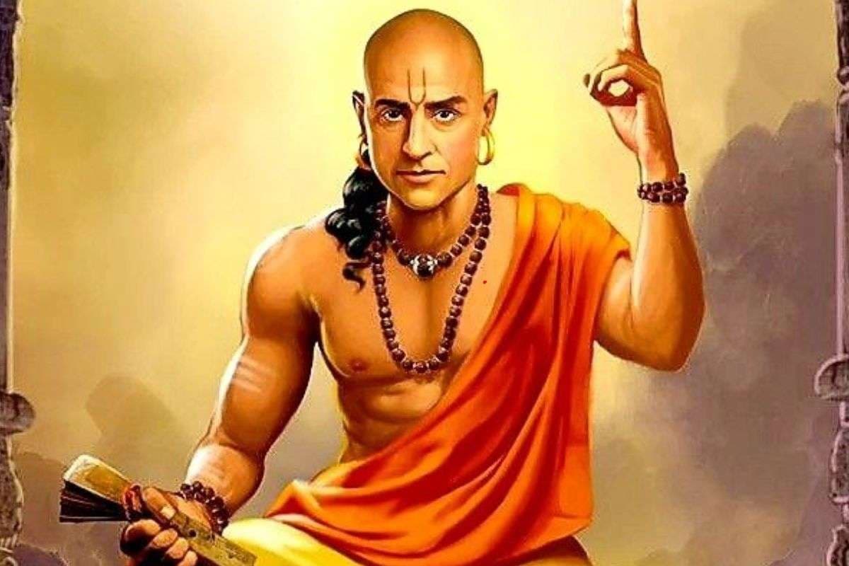 Chanakya Niti: चाणक्य का वह गुप्त रहस्य जो आम इंसान नहीं जान पाता, जान लेगा तो पलट देगा बाजी