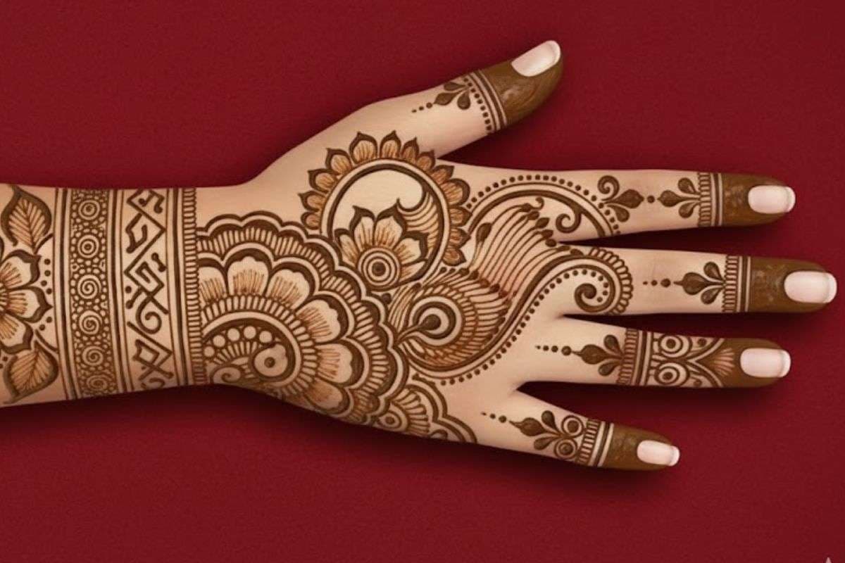 Modern and Minimalist Design Mehndi Design