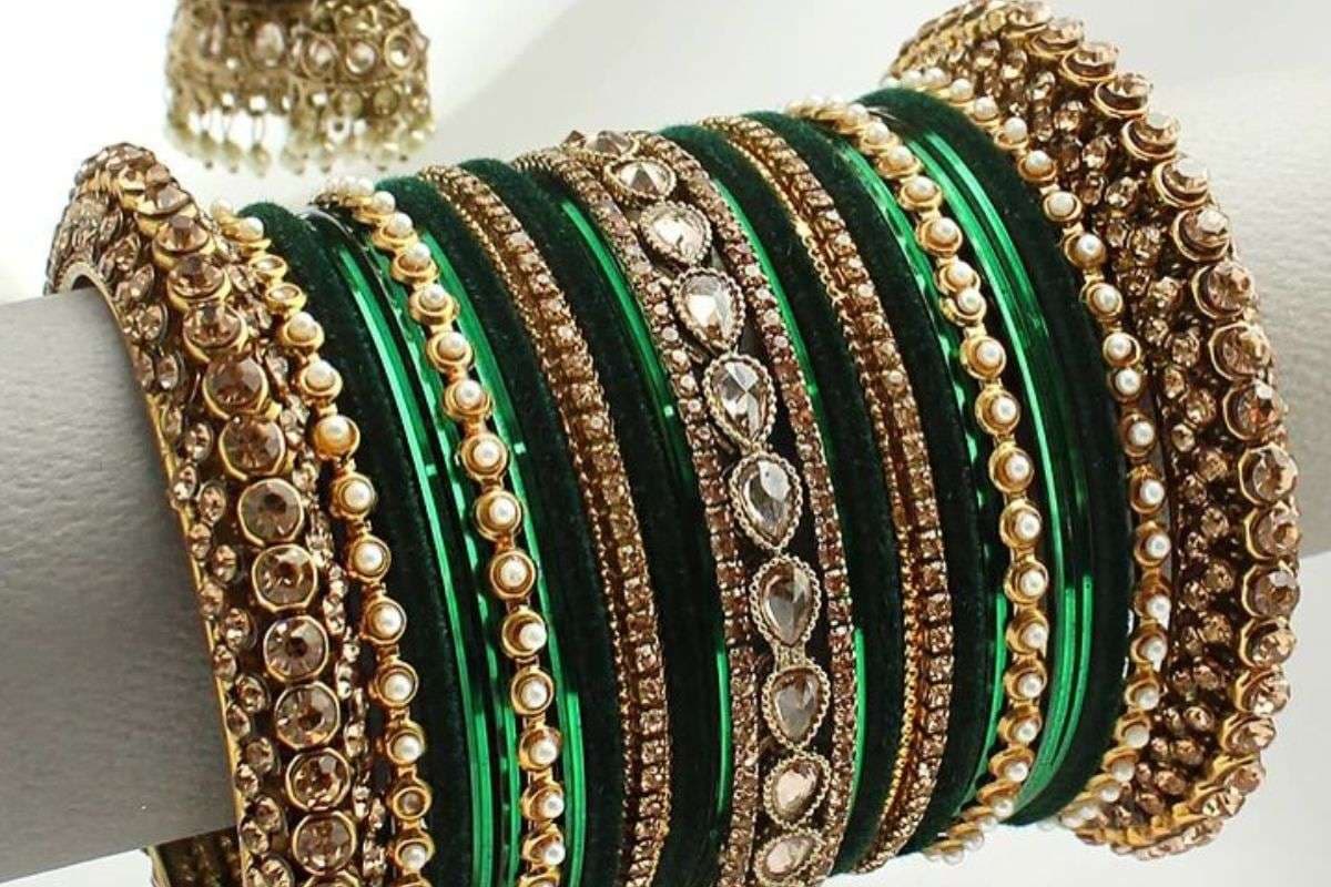 Karwa Chauth Glass Bangles Design