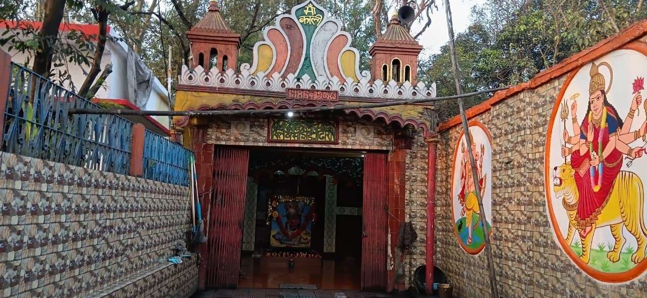 Bokaro News : कहीं 100, कहीं 150 वर्षों से हो रही काली पूजा