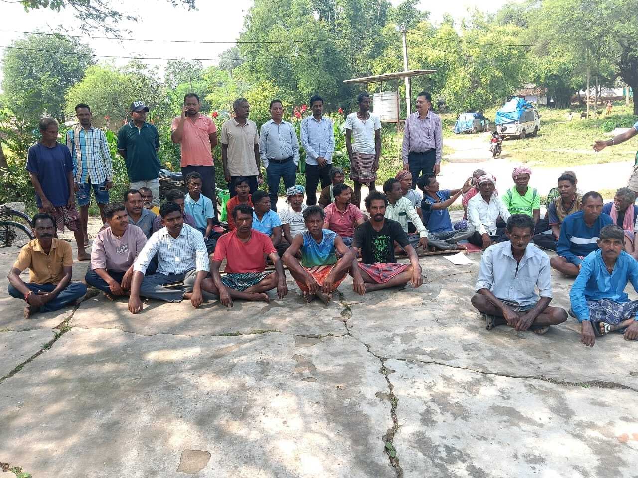 Chaibasa News : डुकरी गांव में समिति की बैठक वार्षिक सम्मेलन 21 दिसंबर को