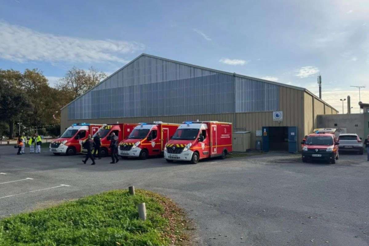 France Man Shouts Allahu Akbar Car Rams Cyclists Pedestrians