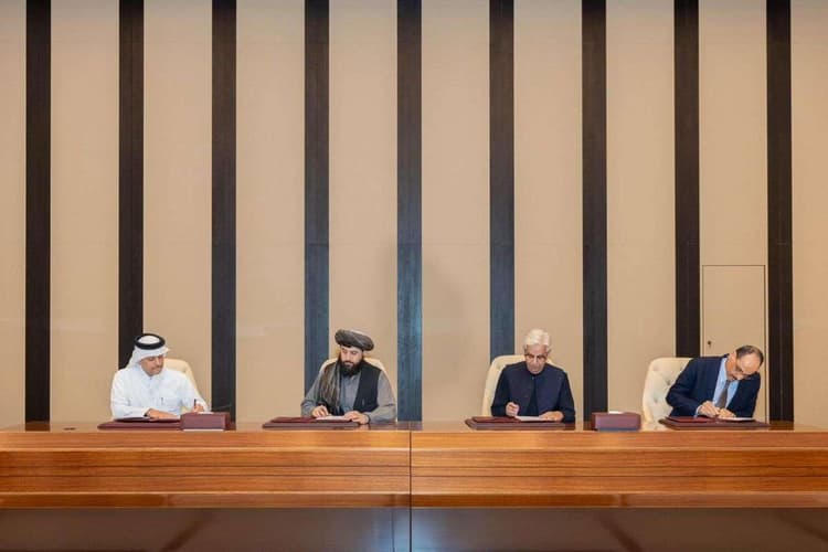 अफगानिस्तान के आगे झुका पाकिस्तान! शांति वार्ता फेल, खाली हाथ लौटी इस्लामाबाद की टीम