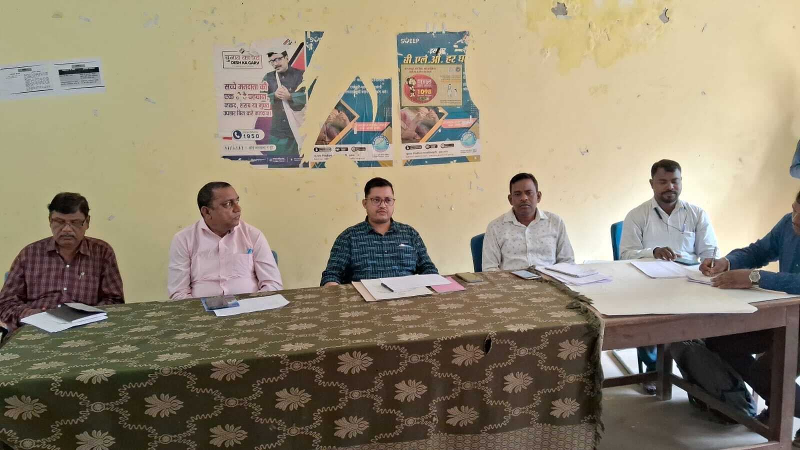 मतदाता सूची में मतदाताओं के संतान का नाम जोड़ें : बीडीओ