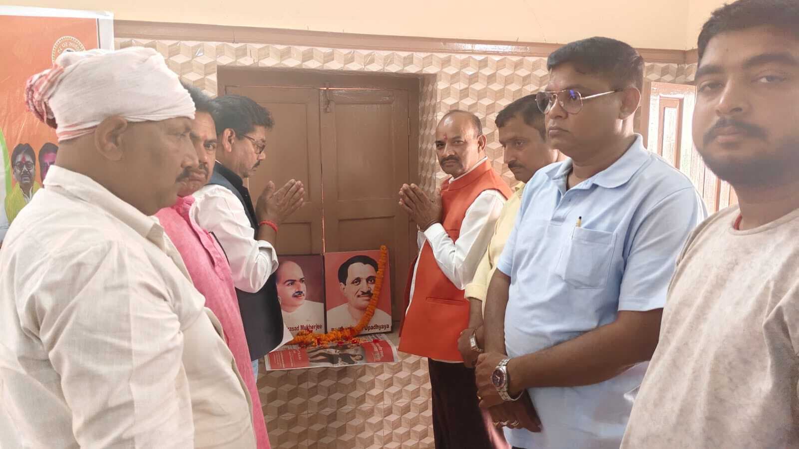 आत्मनिर्भर भारत संकल्प अभियान में स्वदेशी पर दिया जोर