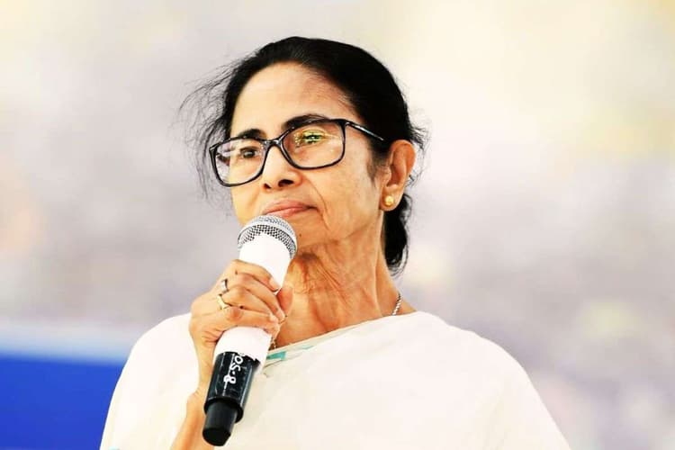 ममता बनर्जी ने अब तक नहीं भरा एनुमरेशन फॉर्म, मुर्शिदाबाद में कह दी बड़ी बात