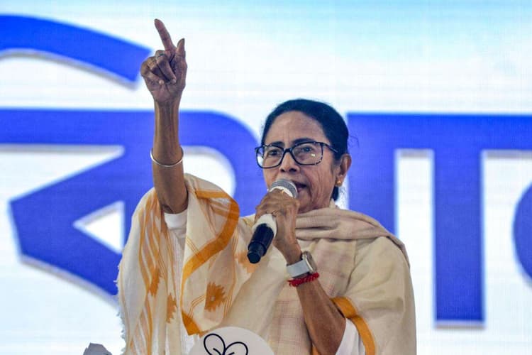 Bengal Politics : कहीं इस वजह से बंगाल में हार न जाए TMC, ममता बनर्जी को सता रहा है डर