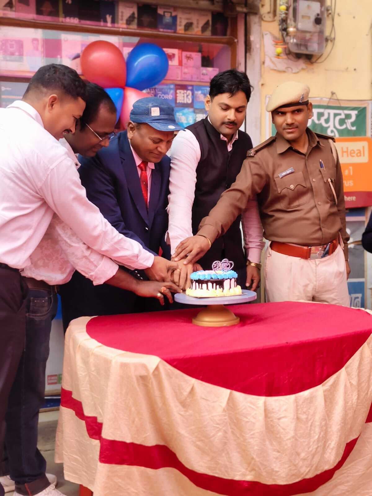चौहान कम्प्यूटर एजुकेशन ने मनाया अपना 12वां वार्षिकोत्सव