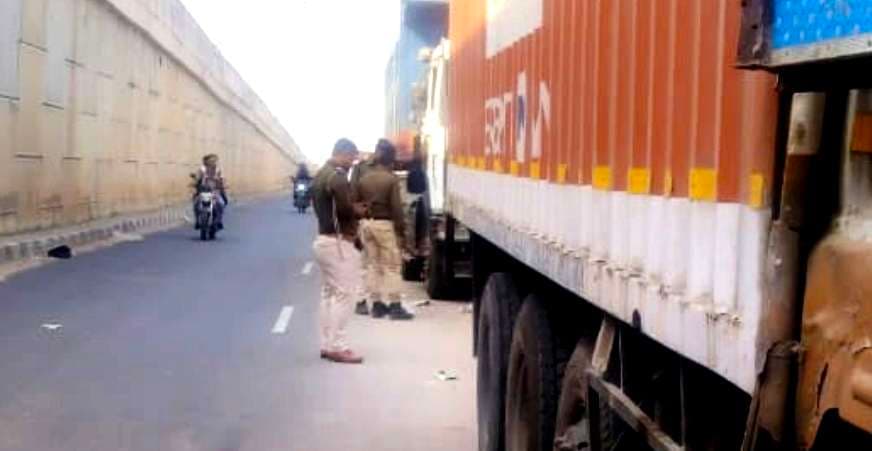 वहन जांच में 1.75 लाख रुपये वसूला जुर्माना