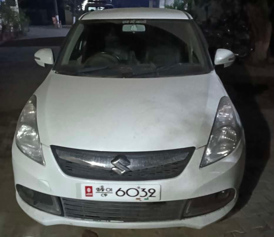 अवैध हथियार के साथ तीन बदमाश गिरफ्तार, चार फरार