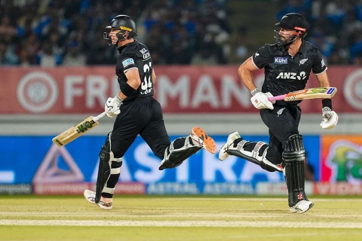 Ind vs NZ 2nd ODI: केएल राहुल का सैकड़ा काम न आया, न्यूजीलैंड ने भारत को 7 विकेट से हराया, सीरीज में बढ़ा रोमांच Ind vs NZ 2nd ODI: केएल राहुल का सैकड़ा काम न आया, न्यूजीलैंड ने भारत को 7 विकेट से हराया, सीरीज में बढ़ा रोमांच
