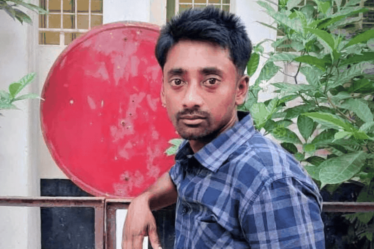 बांग्लादेश में एक और हिंदू की हत्या, बीएनपी नेता की कार ने कुचला, ड्यूटी के बाद शादी के लिए लड़की देखने जाने वाला था बांग्लादेश में एक और हिंदू की हत्या, बीएनपी नेता की कार ने कुचला, ड्यूटी के बाद शादी के लिए लड़की देखने जाने वाला था