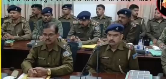 Chaibasa News : अफीम खेती, अवैध शराब व हब्बा-डब्बा चलाने वालों पर कार्रवाई के आदेश