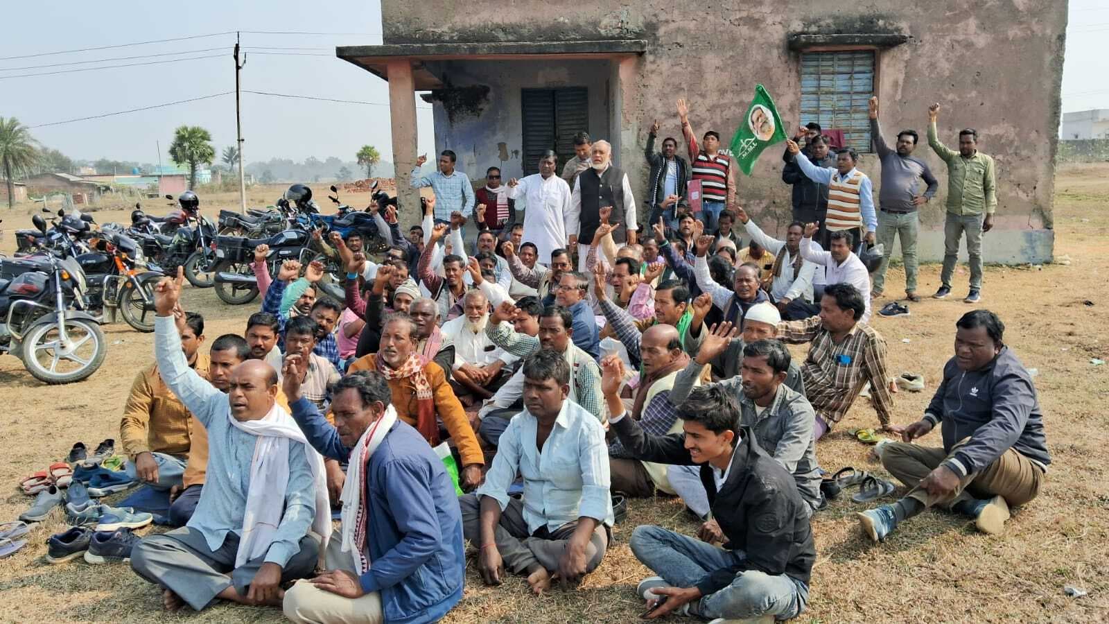 पहाड़गोड़ा में झामुमो ने स्थापना दिवस पर की चर्चा