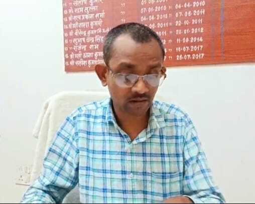 पीएम आवास योजना में वेरिफिकेशन के नाम पर उगाही का आरोप, वीडियो वायरल