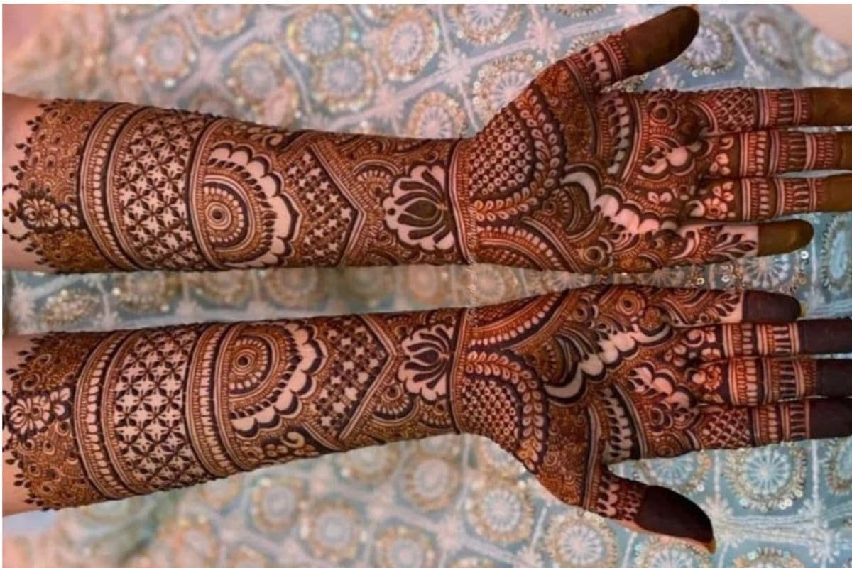 Modern Arabic Mehndi Design