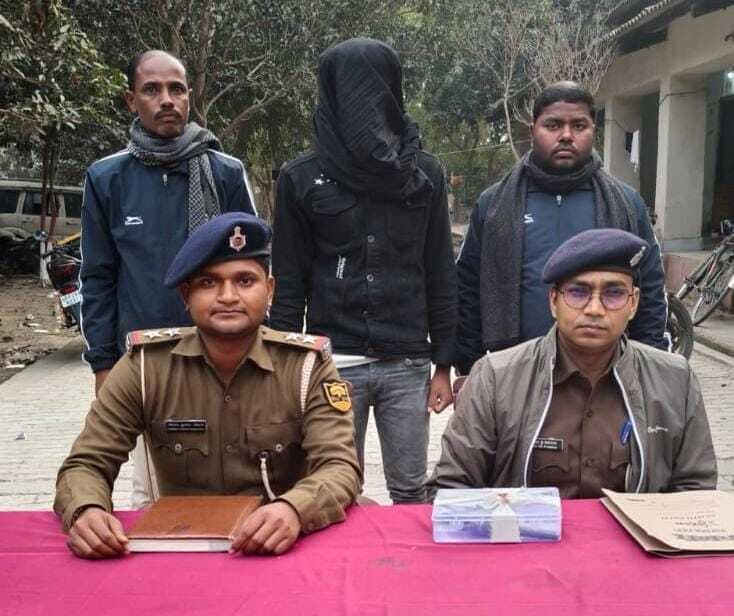 कट्ठा के साथ वीडियो वायरल, घर से कट्ठा बरामद, युवक गिरफ्तार