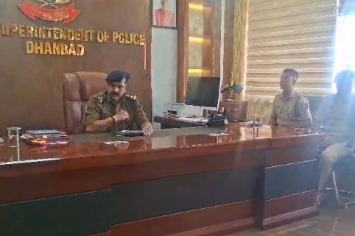 प्रिंस खान गैंग को बर्बाद करने की तैयारी, बोकारो DIG ने दिये फरार शूटरों को दबोचने के सख्त निर्देश