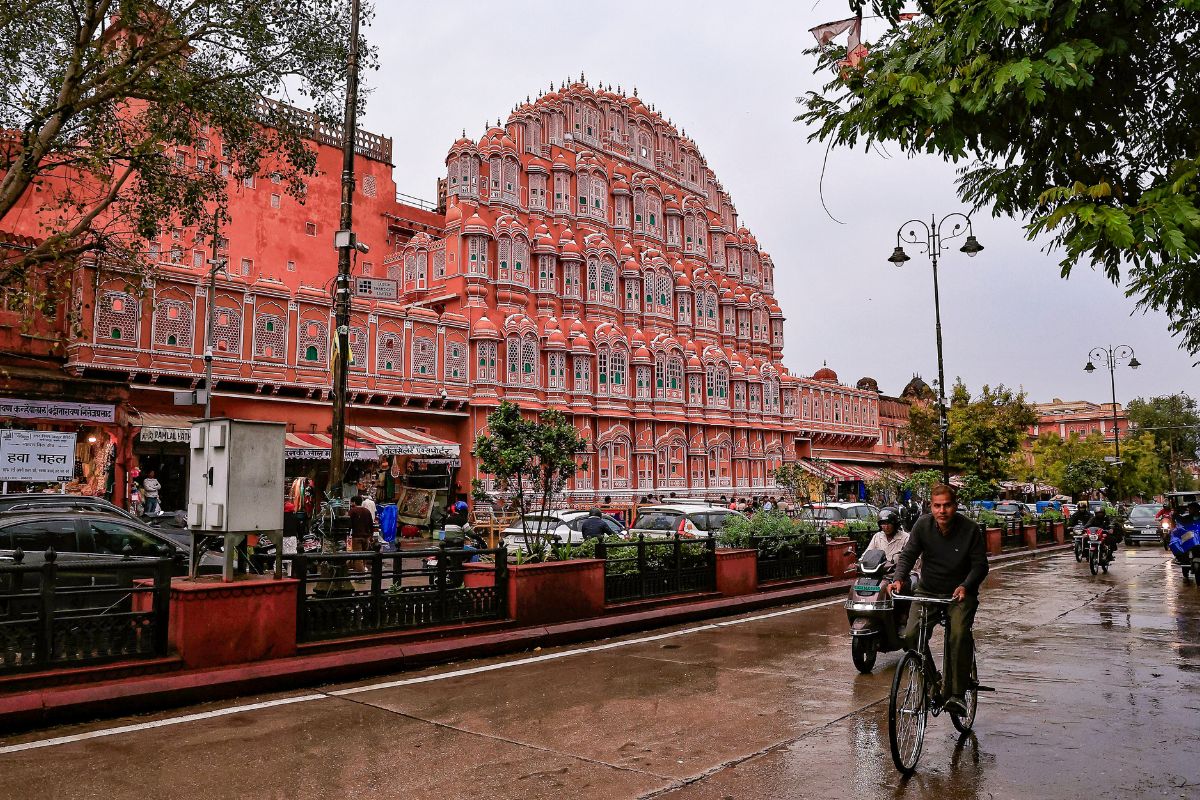 राजस्थान में फिर बिगड़ेगा मौसम, 26,27,28 और 31 मार्च तक बारिश की चेतावनी