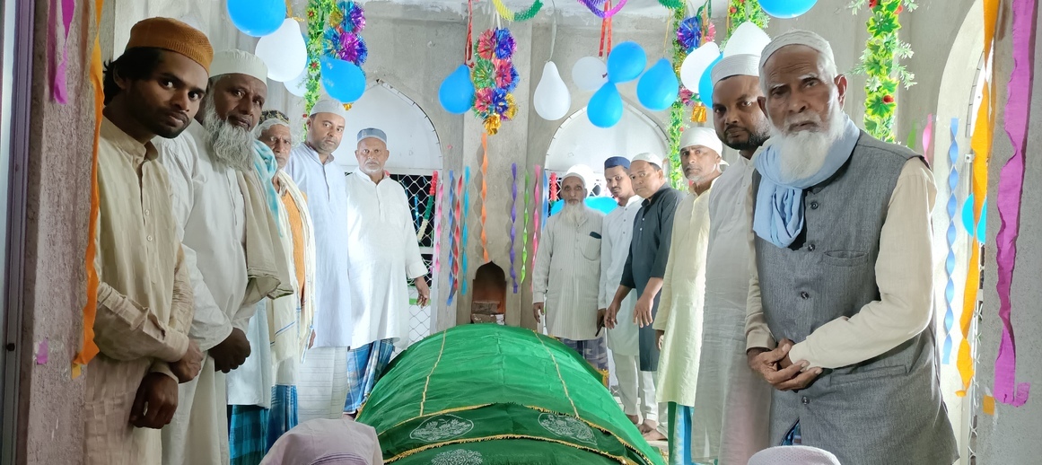 धूमधाम से मनाया गया हजरत सैयद सुल्तान शाह रहमतुल्ला अलैही का उर्स
