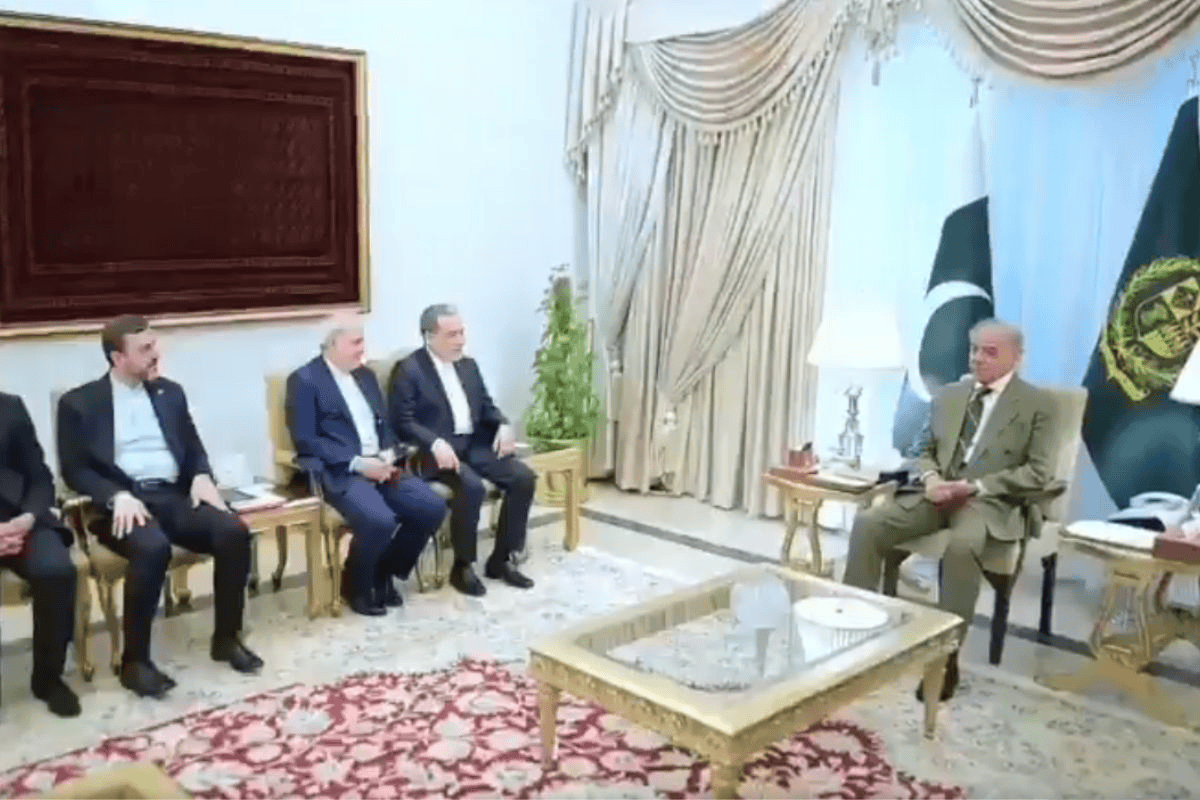 Abbas Araghchi meets Shehbaz Sharif Abbas Araghchi meets Shehbaz Sharif