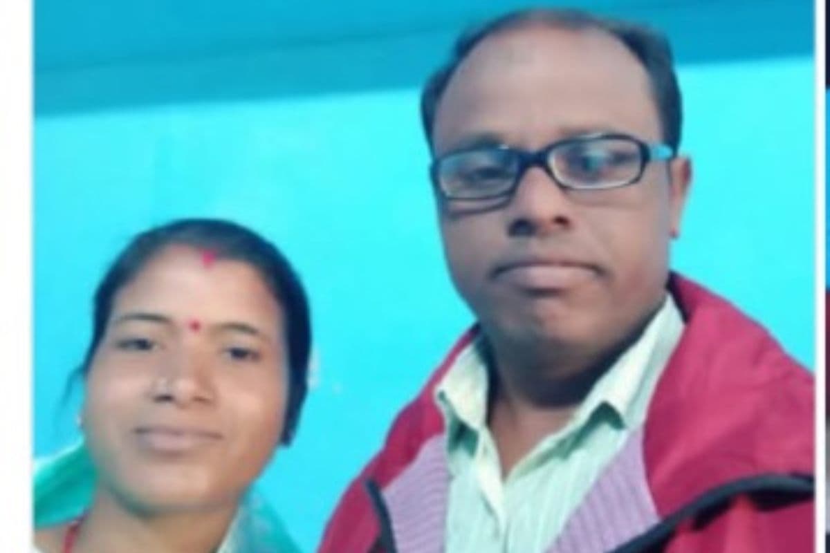 बोकारो में ‘महाठगी’: 56 महिलाओं को चूना लगाकर दंपती फरार, 46 लाख की धोखाधड़ी से गांव में हड़कंप