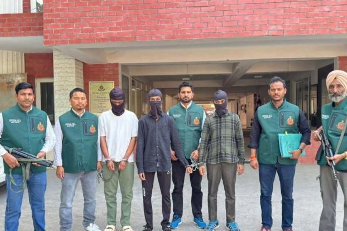 DELHI COPS BUST TERROR MODULE DELHI COPS BUST TERROR MODULE