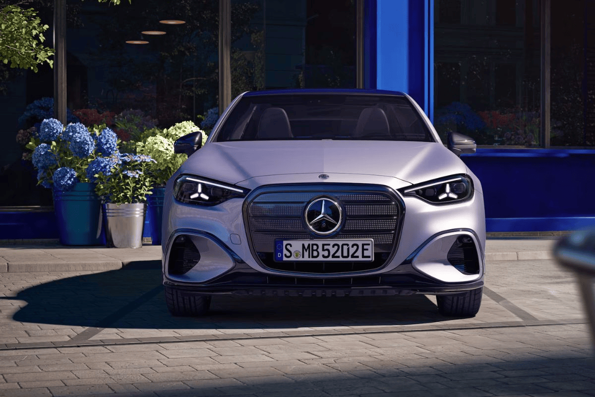 Mercedes-Benz C Class Electric Sedan Mercedes-Benz C Class Electric Sedan