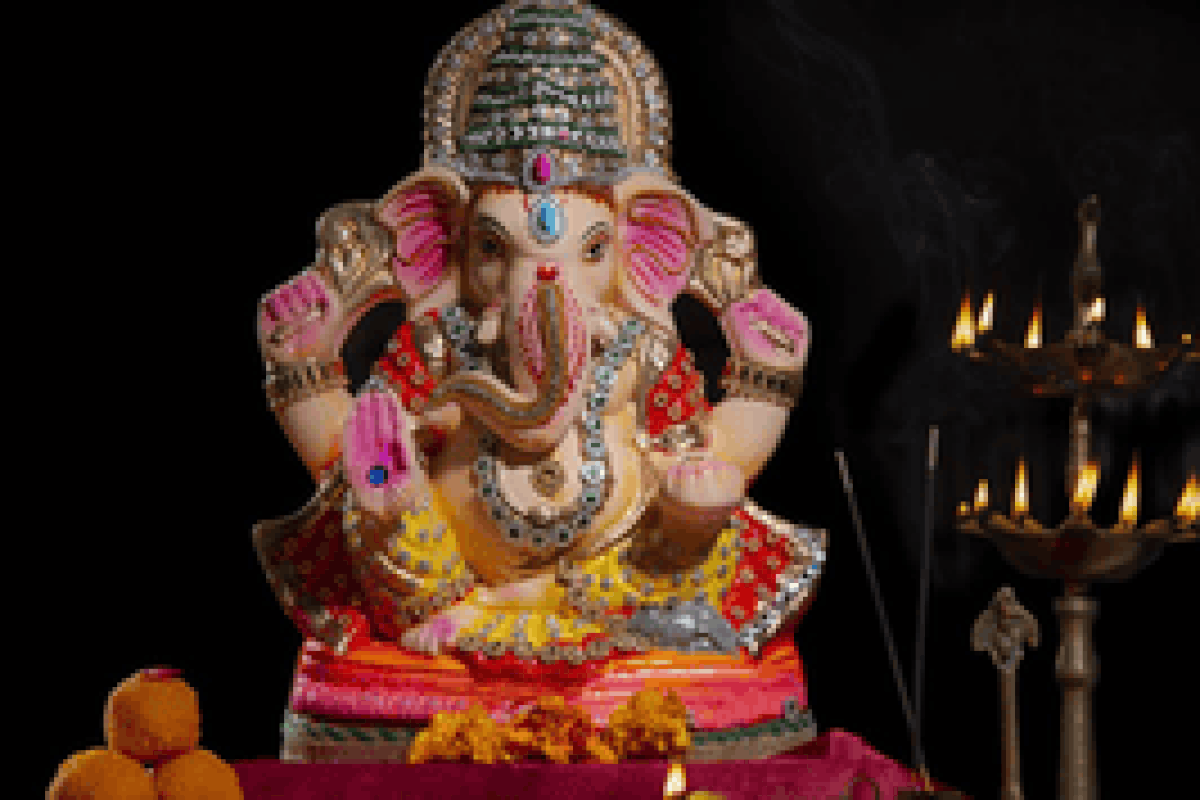 वैशाख का विनायक चतुर्थी व्रत कल, जानिए पूजा विधि, शुभ मुहूर्त और गणेश जी की आरती वैशाख का विनायक चतुर्थी व्रत कल, जानिए पूजा विधि, शुभ मुहूर्त और गणेश जी की आरती