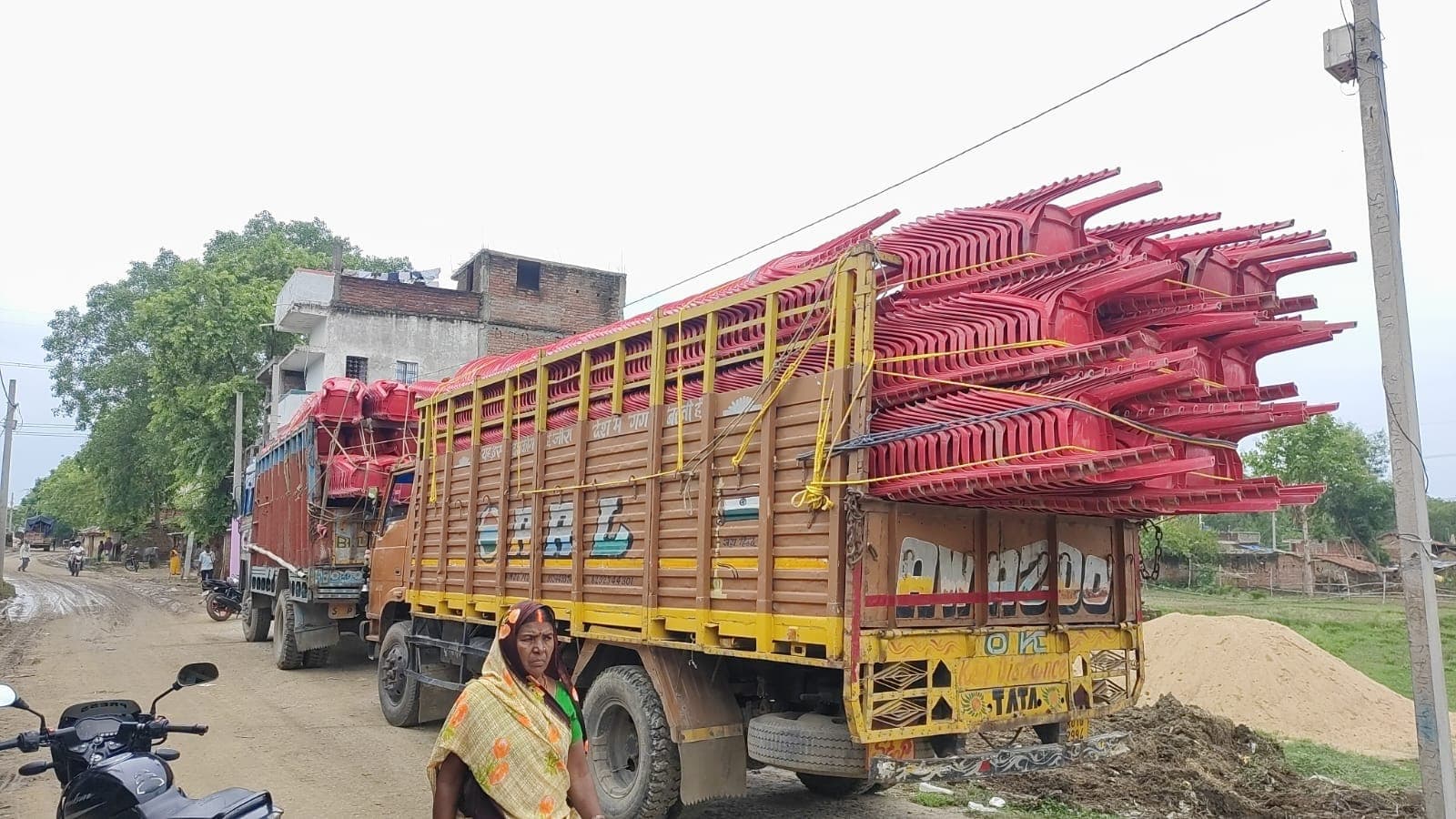 बारिश ने फेरा उम्मीदों पर पानी, मुख्यमंत्री का कार्यक्रम टला बारिश ने फेरा उम्मीदों पर पानी, मुख्यमंत्री का कार्यक्रम टला