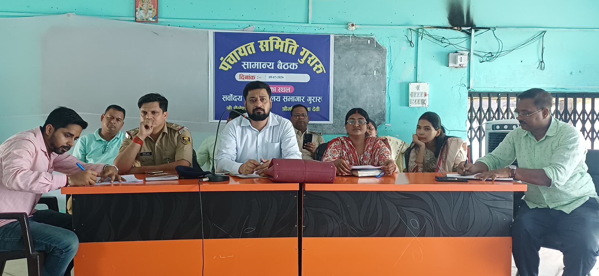 गया जी: पंचायत समिति की बैठक में गूंजीं समस्याएं, जाम, अतिक्रमण और गंदगी का मुद्दा छाया