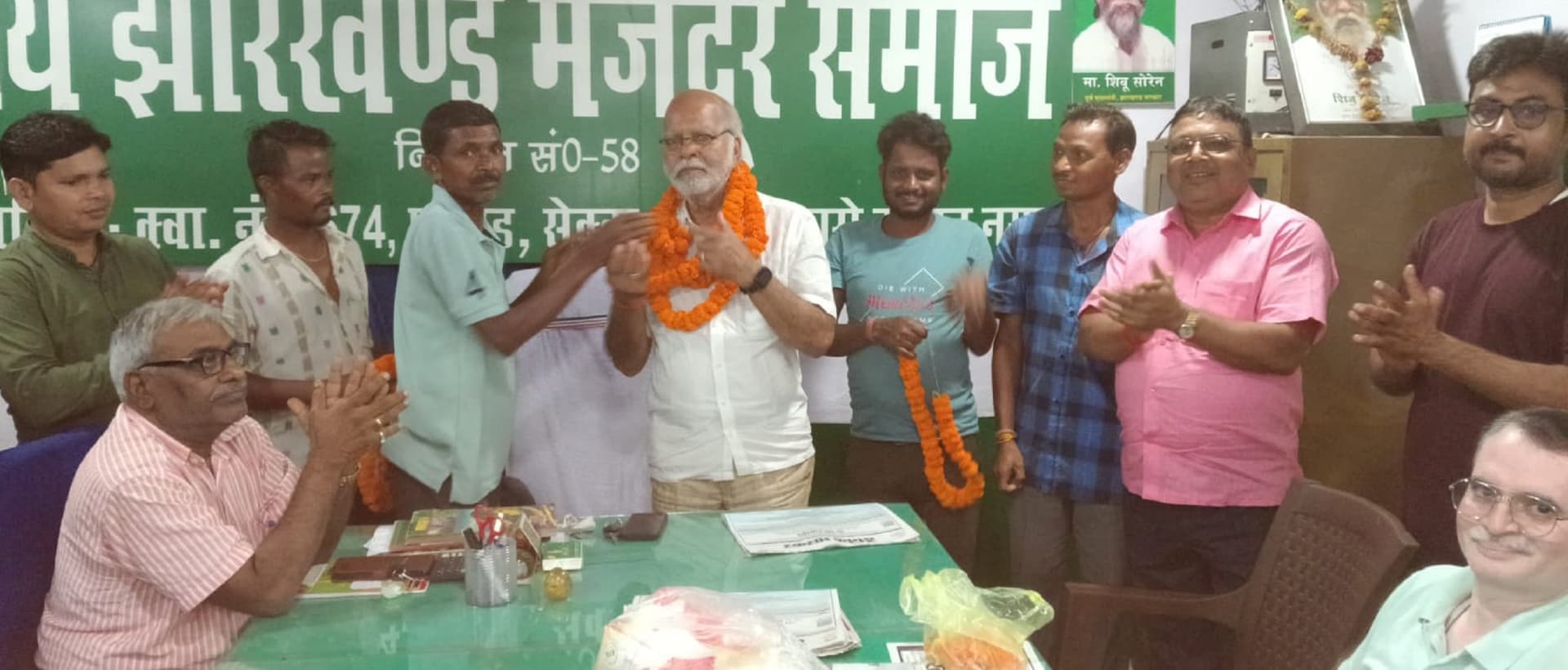 इएल व बोनस का भुगतान होने पर मालियों ने जतायी खुशी