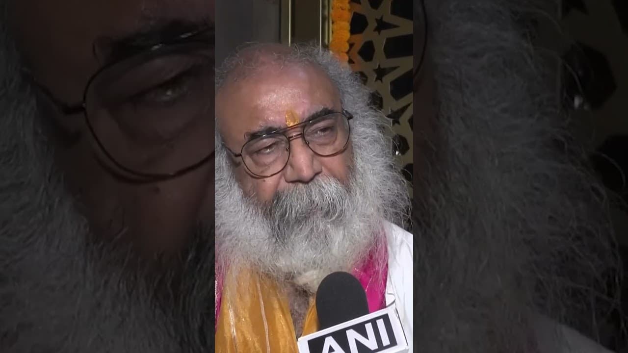 Rahul Gandhi पर Acharya Pramod Krishnam का विवादित बयान, बोले— "राहुल गांधी मेंटली डिस्टर्ब्ड हैं"