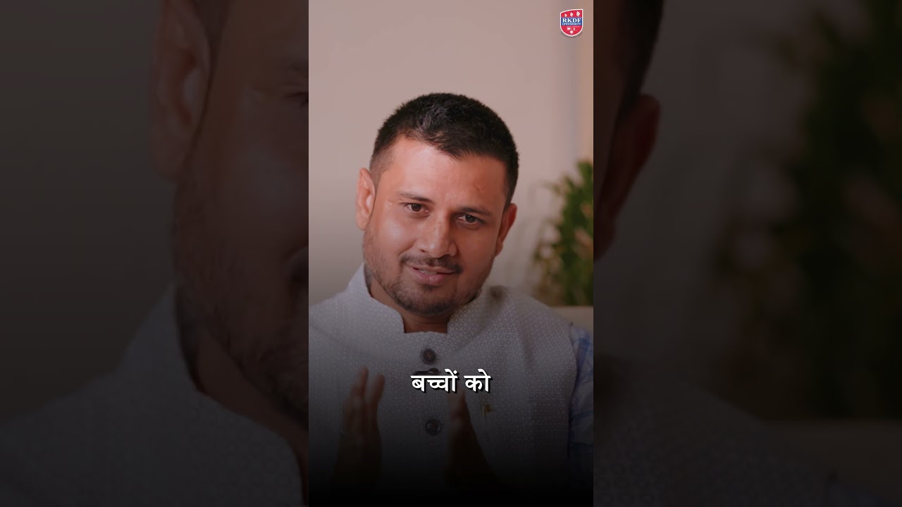 बच्चों पर करियर थोपना सही या गलत? जानिए सच