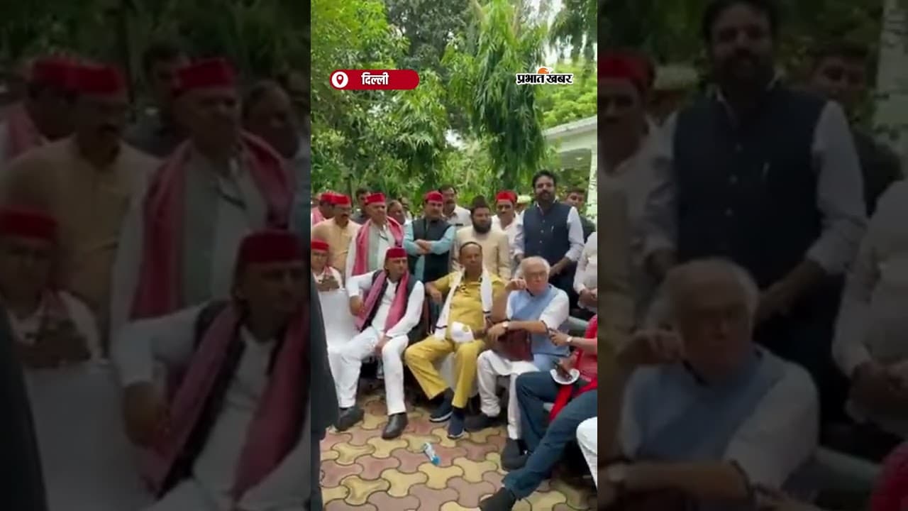 SIR विरोध प्रदर्शन के दौरान रोके गए INDIA ब्लॉक के नेता , संसद मार्ग थाना पहुंचे | Shorts | SIR