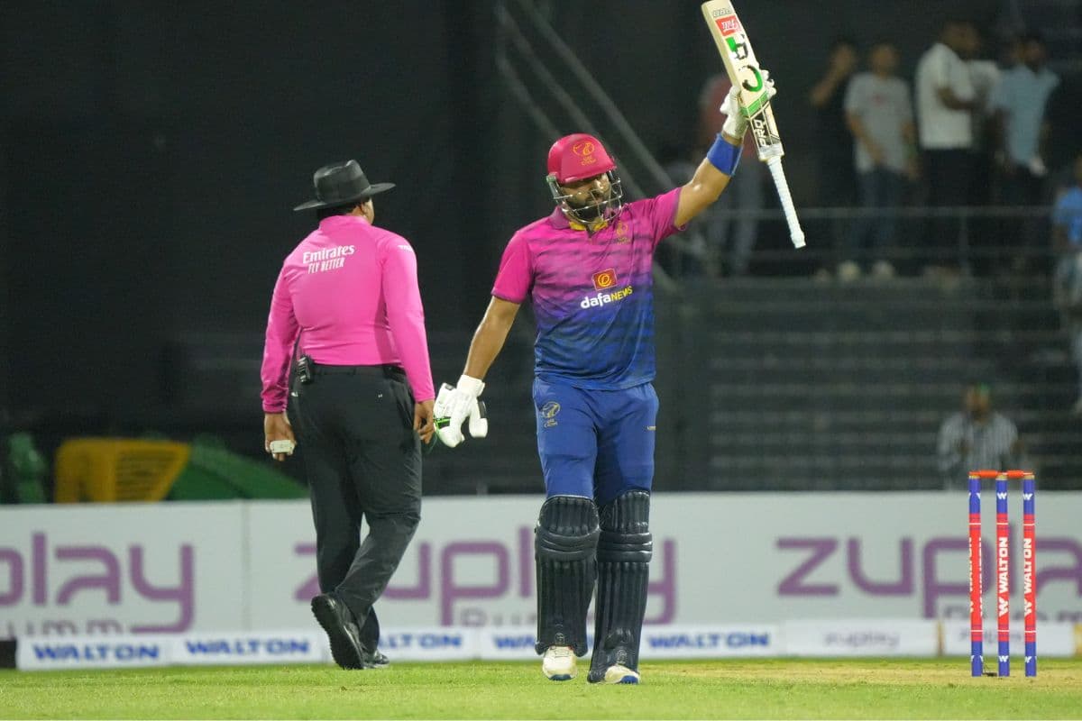 Asia Cup: मुहम्मद वसीम ने रचा इतिहास, UAE की ओर से ऐसा करने वाले बने पहले बल्लेबाज