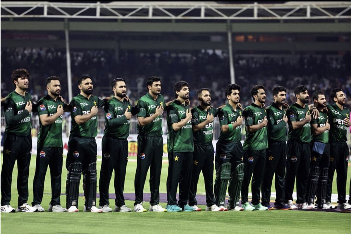 IND vs PAK: एशिया कप में भारत से भिड़ंत से पहले पाकिस्तान को बड़ा झटका, ट्रेनिंग सेशन छोड़ भागे कप्तान