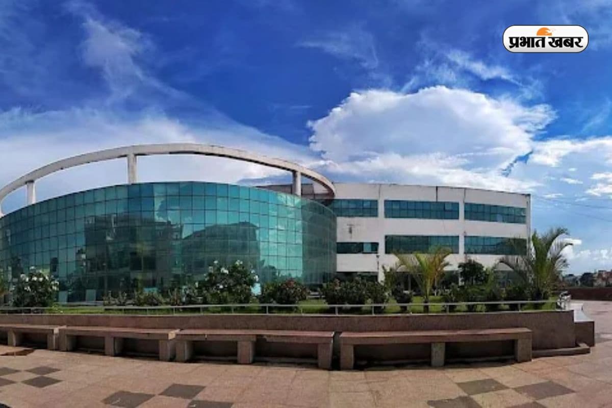 बिहार में फैशन डिजाइनिंग का टॉप कॉलेज, स्टूडेंट को मिला 20 लाख का प्लेसमेंट पैकेज