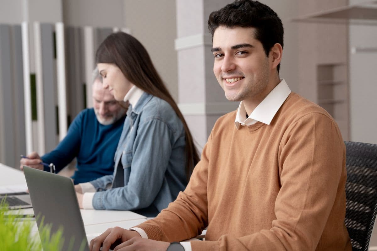 CG Vyapam Vacancy 2025: छत्तीसगढ़ में अमीन के पदों पर सीधी भर्ती, यहां देखें योग्यता और अंतिम तिथि