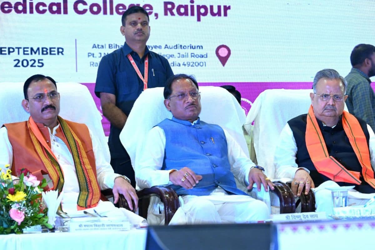 सीएम विष्णु देव साय ने किया एरोकॉन 2025 का शुभारंभ, कैंसर उपचार और शोध को मिलेगी नई दिशा