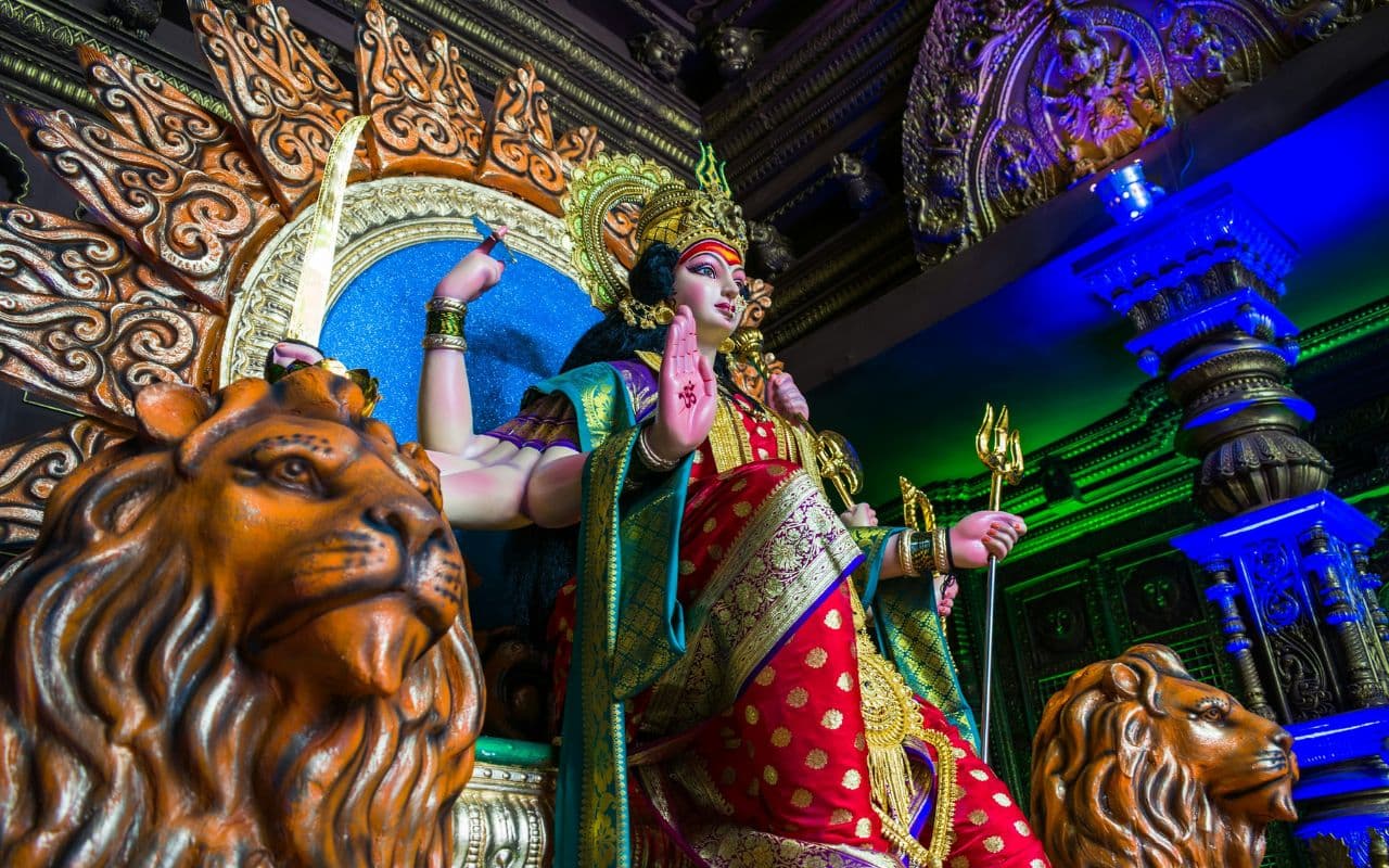 Navratri 2025 में चतुर्थी तिथि का दुर्लभ संयोग, इससे पहले 27 साल पहले पड़ा था ये योग, मिला था ये फल